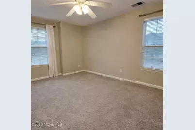 25 Thoroughbred Fare, Tinton Falls, NJ 07753 - Photo 21