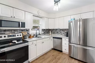 329 Briggs Avenue, Forked River, NJ 08731 - Photo 7