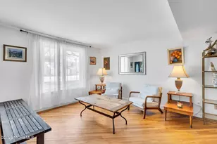 21 Cliffwood Dr, Neptune Township, NJ 07753 - Photo 23