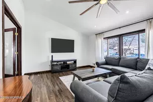 20 Cornell Dr, Hazlet Township, NJ 07730 - Photo 9