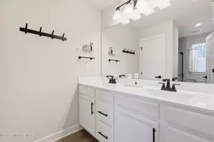 4 Athens Way, Aberdeen Township, NJ 07721 - Photo 25