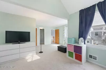 14 Holmes Court, Freehold, NJ 07728 - Photo 15