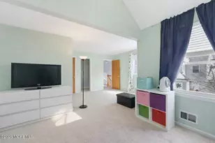 14 Holmes Ct, Freehold, NJ 07728 - Photo 15