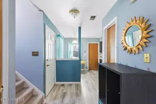 14 Holmes Ct, Freehold, NJ 07728 - Photo 3