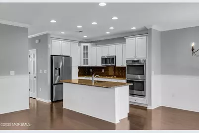 308 Princeton Court, Shrewsbury, NJ 07702 - Photo 19