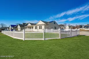 148 Compass Rd, Manahawkin, NJ 08050 - Photo 3