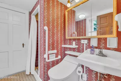 4377 Old Bridge Matawan Road, Matawan, NJ 07747 - Photo 31