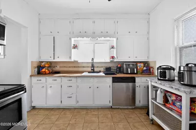 263 Bordentown Avenue, South Amboy, NJ 08879 - Photo 15