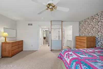 813 W Laurel Avenue, Point Pleasant Beach, NJ 08742 - Photo 15