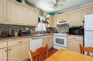 74 Sheffield Pl, Southampton, NJ 08088 - Photo 9