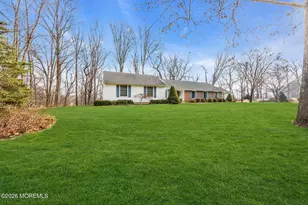 7 Flora Dr, Holmdel, NJ 07733 - Photo 3