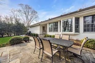 7 Flora Dr, Holmdel, NJ 07733 - Photo 39