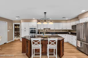 7 Flora Dr, Holmdel, NJ 07733 - Photo 15