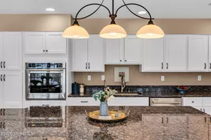 7 Flora Dr, Holmdel, NJ 07733 - Photo 17