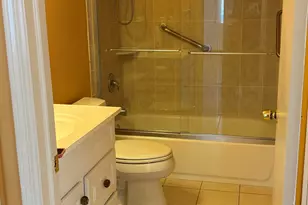 30 Plz de Las Flores, Freehold, NJ 07728 - Photo 25