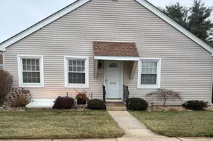 30 A Plz de Las Flores, Freehold, NJ 07728 - Photo 1