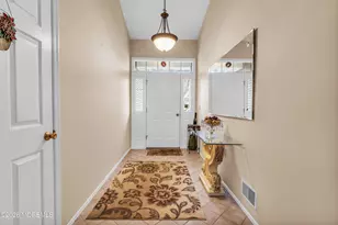 19 Crown Cir, Lakewood, NJ 08701 - Photo 5