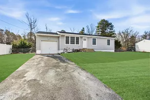 17 Bass Pl, Howell Township, NJ 07731 - Photo 3