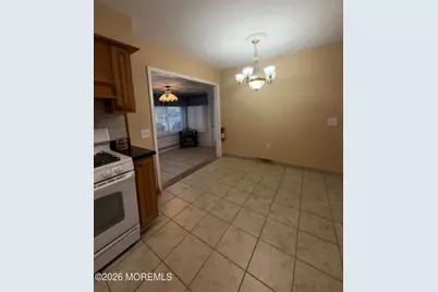 15 Nebraska Drive, Matawan, NJ 07747 - Photo 7