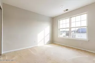 10 Hemingway Ln, Columbus, NJ 08022 - Photo 29