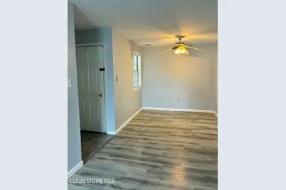 419 Hancock Place, Morganville, NJ 07751 - Photo 5