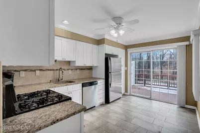 3 Beacon Court #87, Holmdel, NJ 07733 - Photo 17