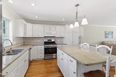 21 Jersey City Avenue, Lavallette, NJ 08735 - Photo 19