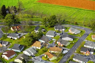 32 Carnaby Close, Freehold, NJ 07728 - Photo 41