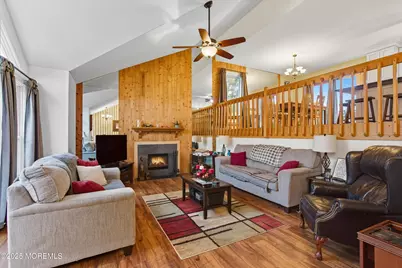 30 Heritage Drive, Howell Township, NJ 07731 - Photo 5