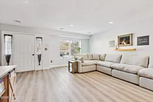 14 Ambrose Ln, Holmdel, NJ 07733 - Photo 5