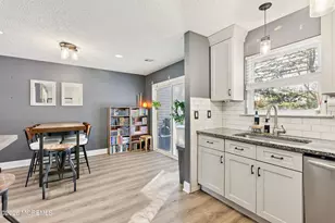 14 Ambrose Ln, Holmdel, NJ 07733 - Photo 15