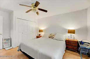 139 Wein Market, Freehold, NJ 07728 - Photo 11