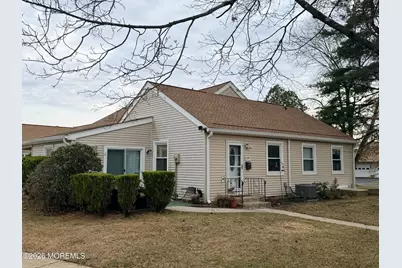 139 Wein Market #F, Freehold, NJ 07728 - Photo 1