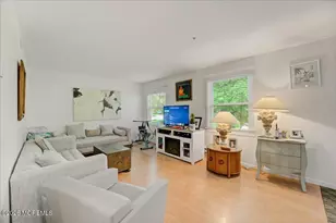 139 Wein Market, Freehold, NJ 07728 - Photo 5