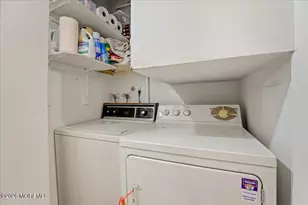 139 Wein Market, Freehold, NJ 07728 - Photo 15
