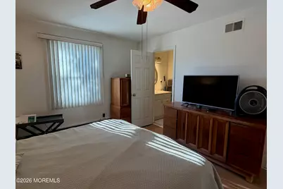 139 Wein Market #F, Freehold, NJ 07728 - Photo 17