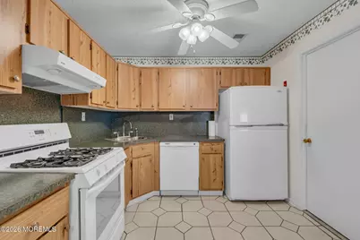 161 Frontier Way, Tinton Falls, NJ 07753 - Photo 7