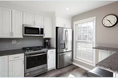 27 Beaumont Court, Tinton Falls, NJ 07724 - Photo 9