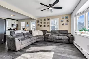 368 Sweetbriar St, Keyport, NJ 07735 - Photo 9