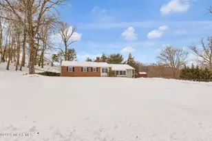 8 Hutchinson Rd, Allentown, NJ 08501 - Photo 3