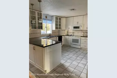 107 Carlton Place, Mantoloking, NJ 08738 - Photo 5