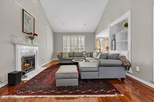 102 Blue Jay Ct, Manalapan Township, NJ 07726 - Photo 11