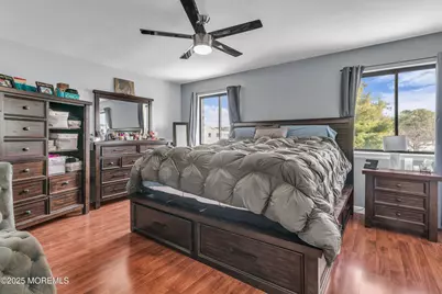 50 Victory Court, Old Bridge Township, NJ 08857 - Photo 17