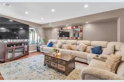 50 Victory Court, Old Bridge Township, NJ 08857 - Photo 9