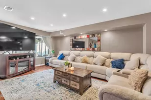 50 Victory Ct, Old Bridge Township, NJ 08857 - Photo 9