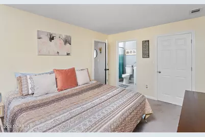 174 Pinetree Court, Howell Township, NJ 07731 - Photo 15