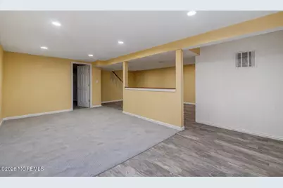 231 Stonehurst Boulevard, Freehold, NJ 07728 - Photo 29