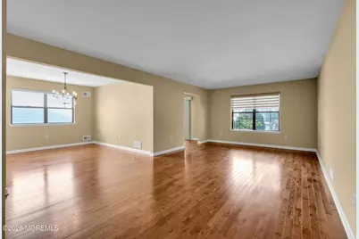 51 Lakeview Drive, Marlboro Township, NJ 07746 - Photo 7