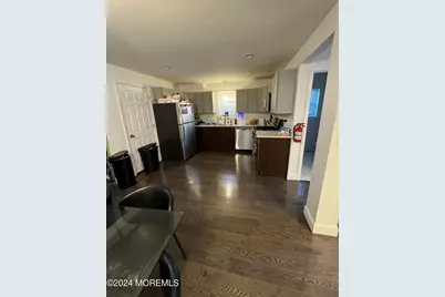 215 Cedar Street, Oakhurst, NJ 07755 - Photo 5