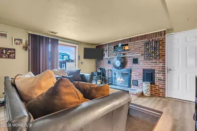 22 Princeton Drive, Jackson, NJ 08527 - Photo 3